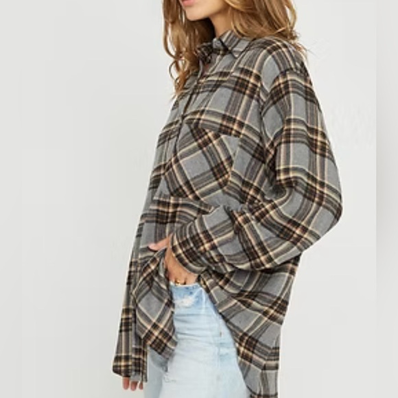 NWT Oversized Lazy Day Flannel Shirt - Picture 3 of 12